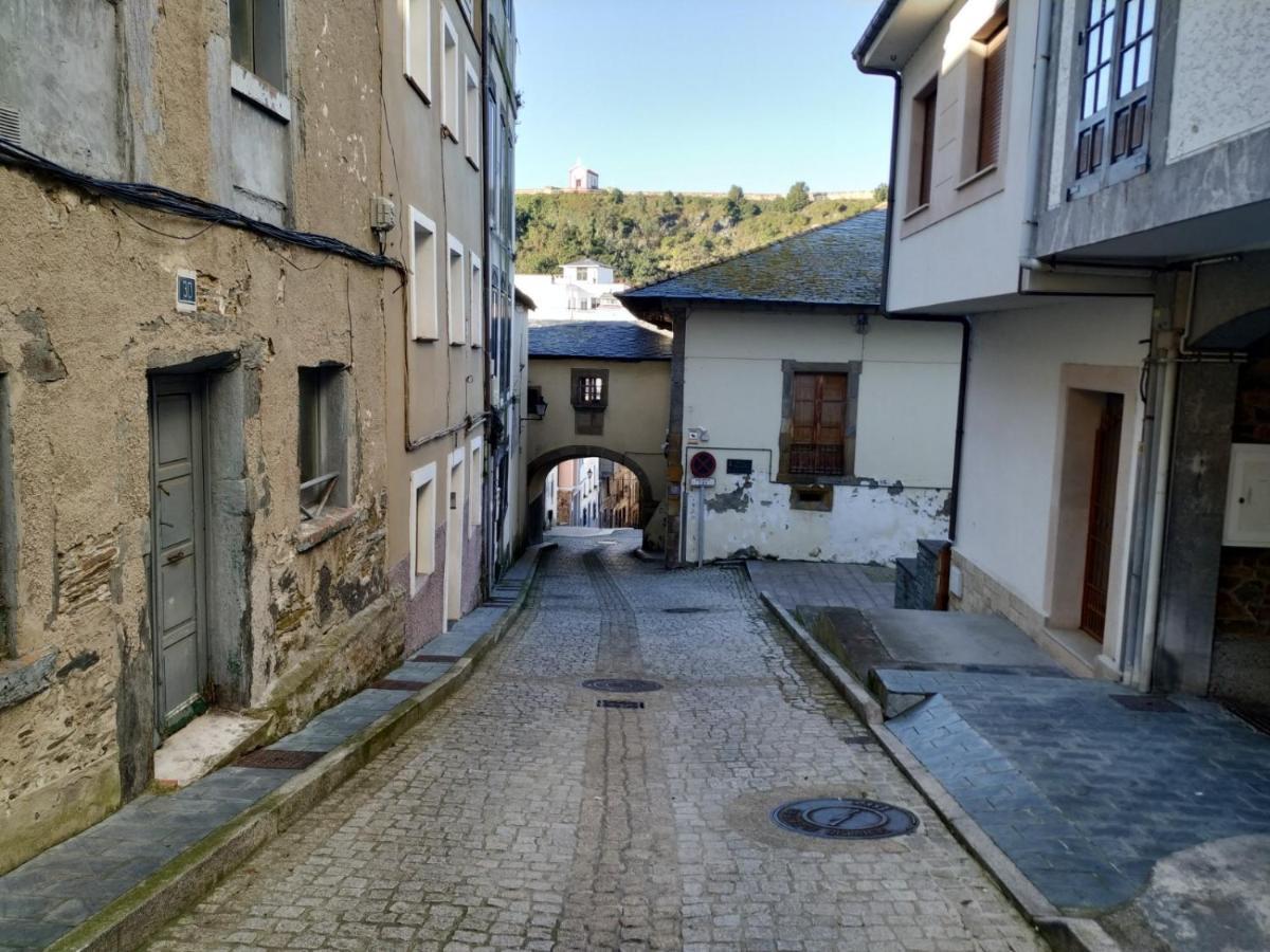 Calle Olavarrieta 16 Bajo Luarca Exterior photo